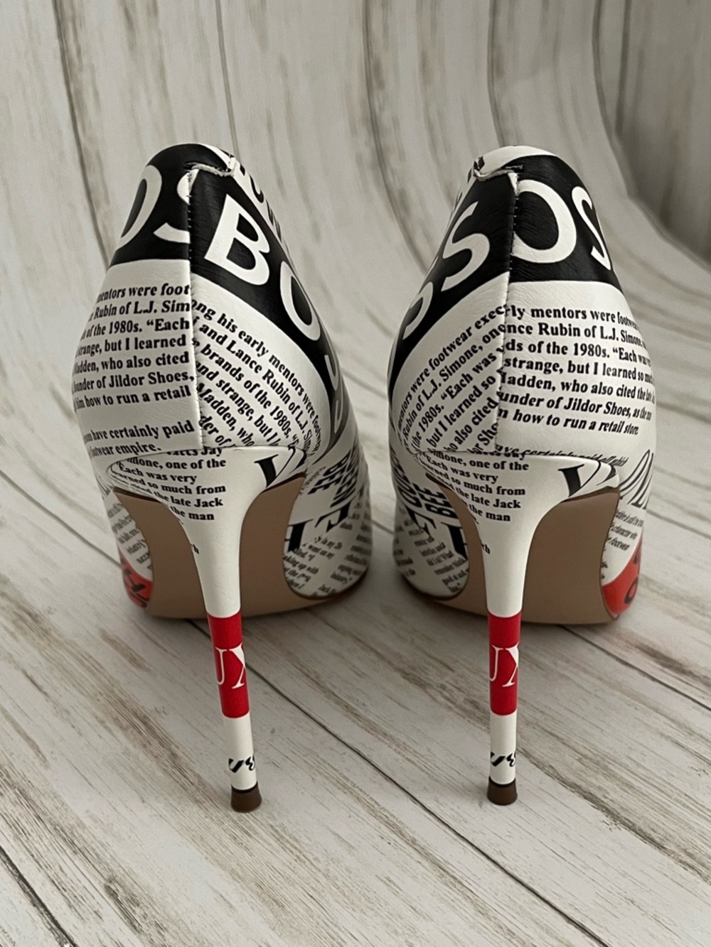 Steve Madden Vala Newspaper Print Pointed Stiletto Pumps - Picture 7 of 10